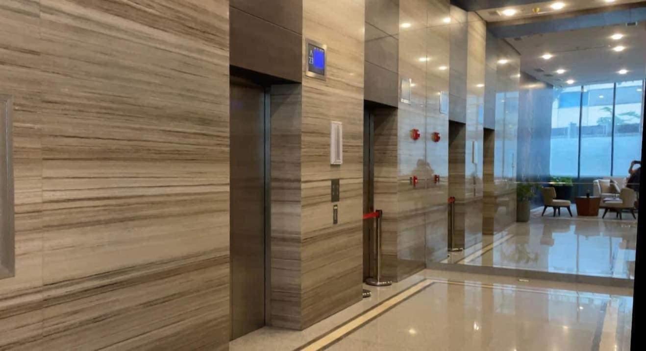 Aparthotel Elegance At 38Th Park Avenue Cebu Esterno foto